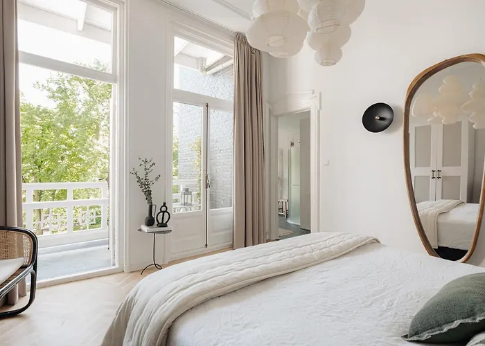 Bed and breakfast Spacious 2 Bedroom Ámsterdam